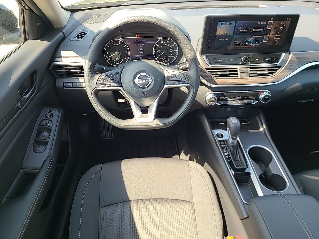 New 2026 Nissan Altima Sedan
