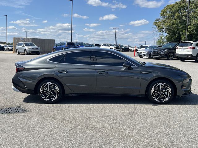 Used 2026 Gray Hyundai SEL Sport image 14