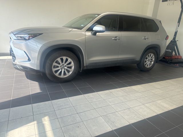 2024 Toyota Grand Highlander XLE Silver at Gullo Toyota