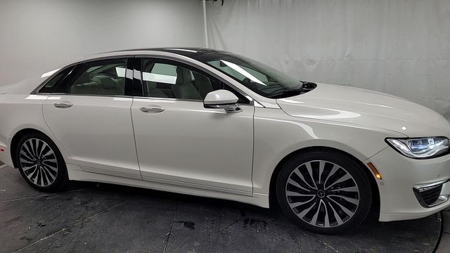 2017 – Lincoln – MKZ