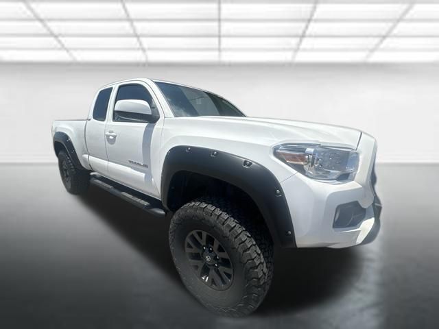 Super White 2021 Toyota Tacoma Pickup Truck 4X2 6-Speed Automatic