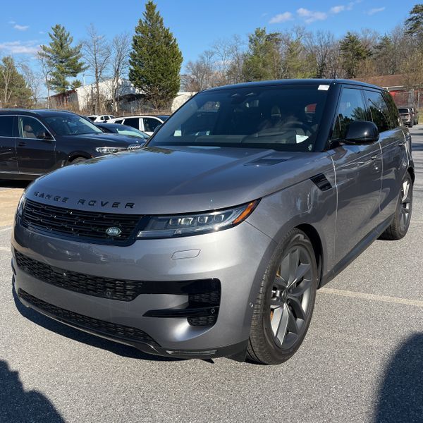 2025 Land Rover Range Rover Sport P360 SE AWD