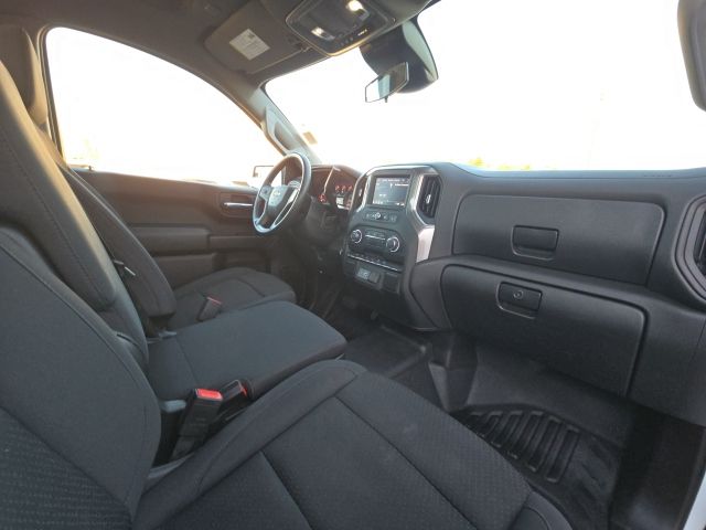 2025 Chevrolet Silverado 1500 WT:C02608