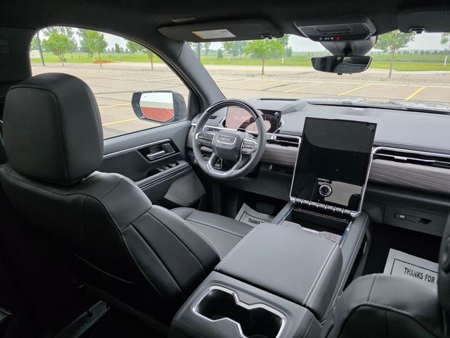 2025 GMC Sierra EV Denali