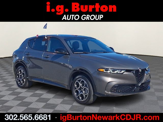 Grigio 2025 Alfa Romeo Tonale Hybrid 6-Speed Automatic