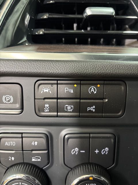 2025 Chevrolet Tahoe Premier photo