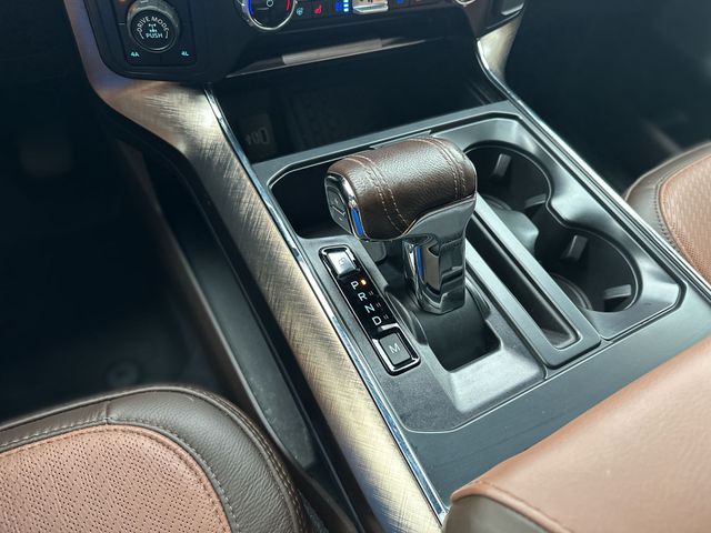 Used 2025  Ford King Ranch image 21