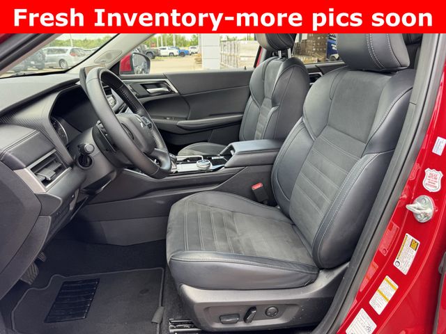2025 Mitsubishi Outlander SE Red at Emmons Autoplex