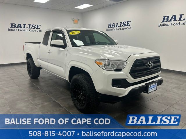 Super White 2016 Toyota Tacoma Pickup Truck 4X2 6-Speed Automatic
