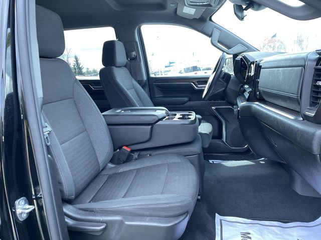Used 2024 Chevrolet Silverado 1500 For Sale in Livonia, MI