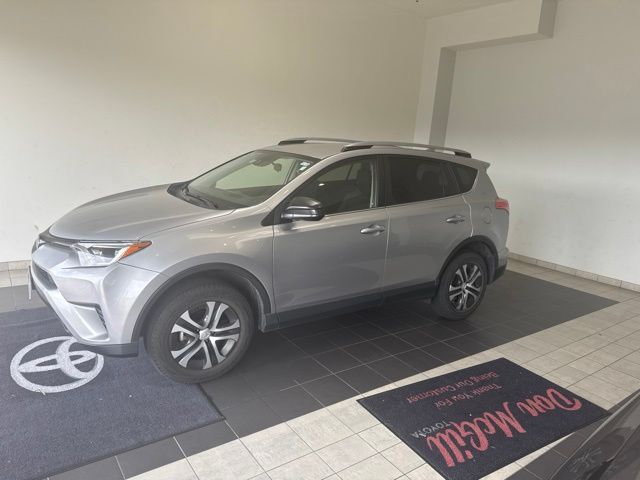 2018 Toyota RAV4 LE Silver at Baytown Hyundai