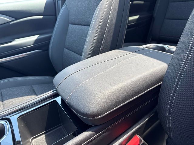 2026 Chevrolet Traverse LT - Photo 24