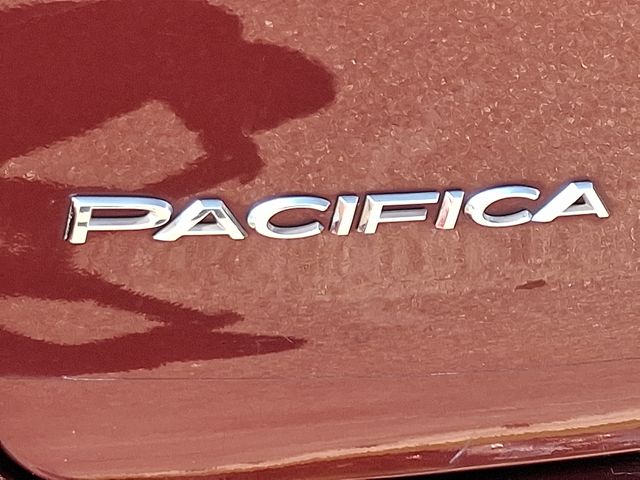 Used 2019 Chrysler Pacifica Van
