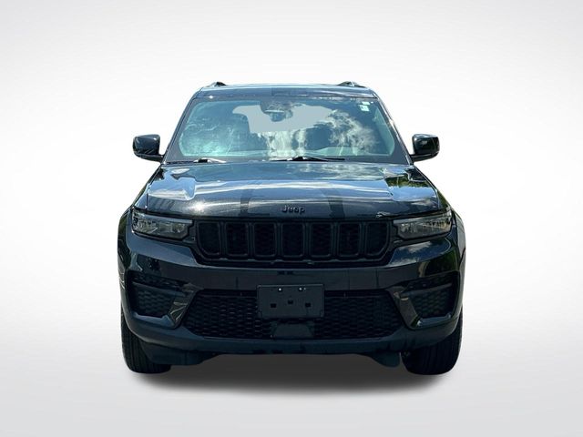 JeepGrand Cherokee9