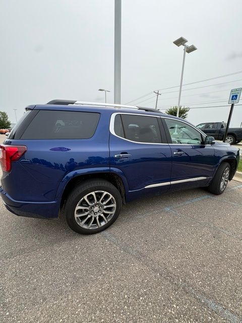 2023 GMC Acadia