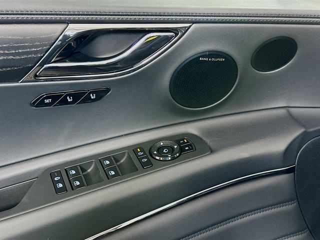 Thumbnail: 2026 Genesis GV80 - 20