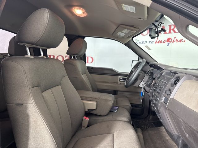 2010 Tuxedo Black Ford F-150 STX RWD Truck