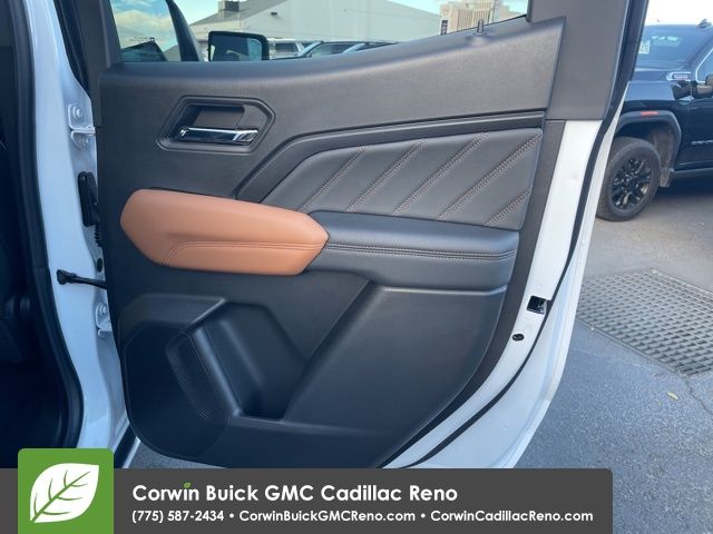 2024 GMC Canyon AT4 23