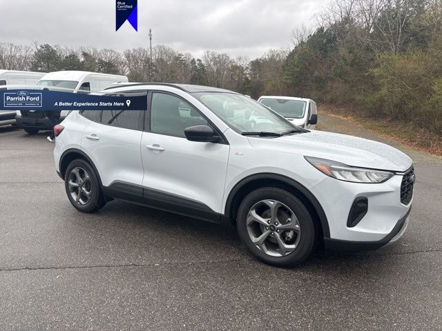 2025 Ford Escape Hybrid ST-Line FWD