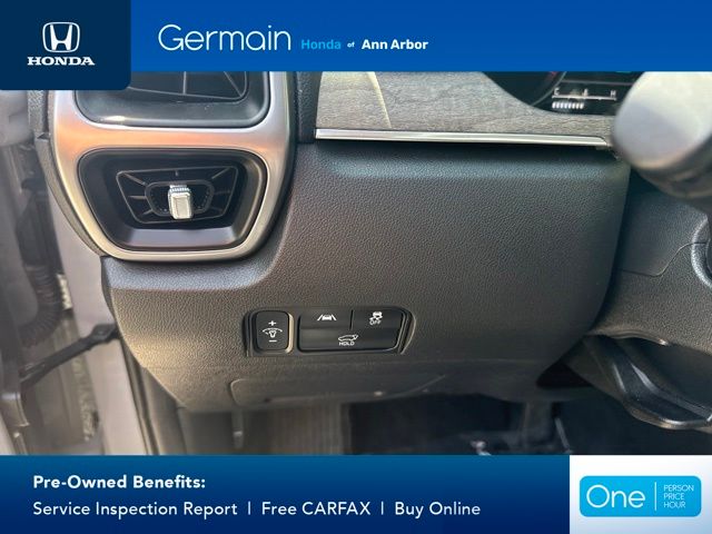 Used 2023 Wolf Gray Kia X-Line EX image 22