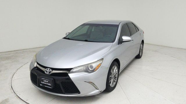 2017 Toyota Camry SE Silver at Emmons Autoplex