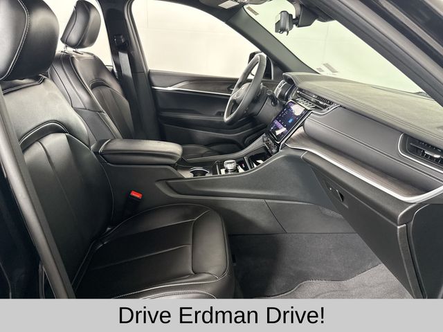 Used 2025 Jeep Grand Cherokee L SUV