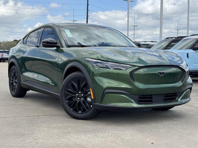 New 2026 Green Ford Select image 2
