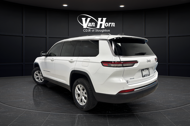 Used 2023 Bright White Clearcoat Jeep Limited image 5
