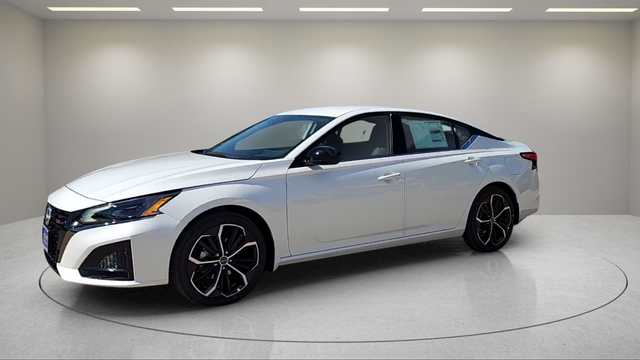 2025 Nissan Altima