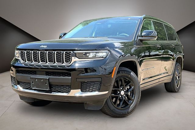 Diamond Black Crystal Pearlcoat 2023 Jeep Grand Cherokee L Laredo RWD SUV / Crossover 4X2 8-Speed Automatic