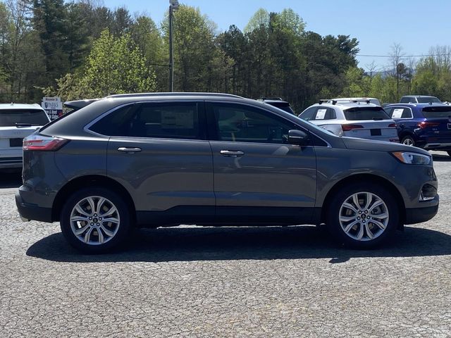 2024 Ford Edge Titanium 6