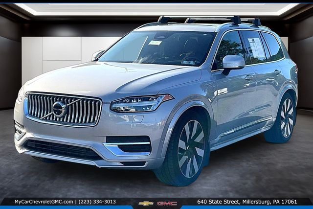 2023 Volvo XC90 Recharge T8 Ultimate Bright Theme 7-Passenger eAWD   