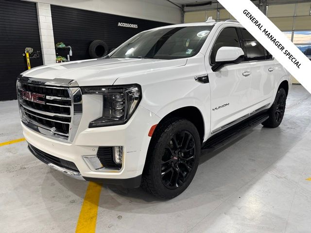 Summit White 2023 GMC Yukon XL SUV / Crossover Four-Wheel Drive