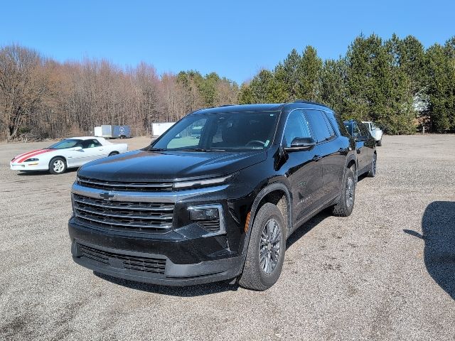 Mosaic Black Metallic 2025 Chevrolet Traverse LT AWD SUV / Crossover Four-Wheel Drive 8-Speed Automatic
