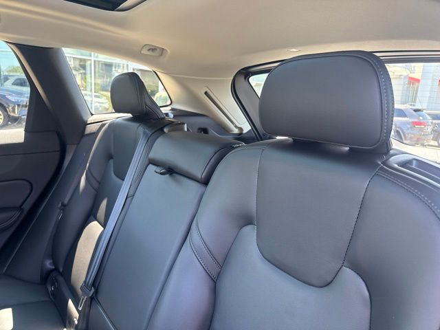 Used 2025 Volvo XC60 SUV