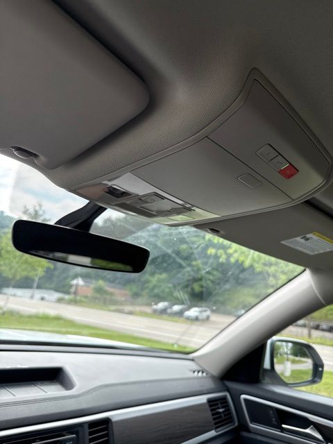 2023 Volkswagen Atlas 2.0T SE White at Sutliff Volkswagen