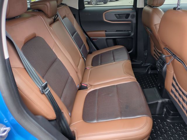 Used 2022 Blue Ford Badlands image 31