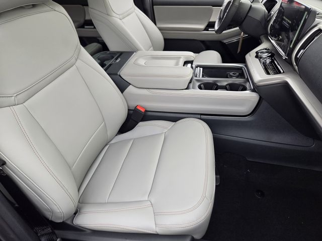 2025 White Ford Expedition Active RWD SUV