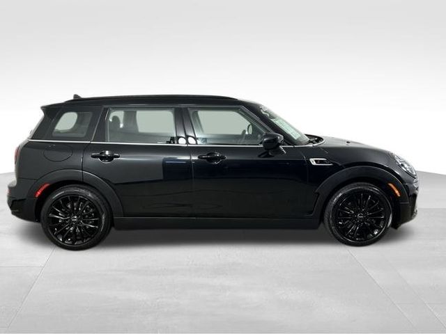 2024 MINI Cooper S Clubman Signature 4