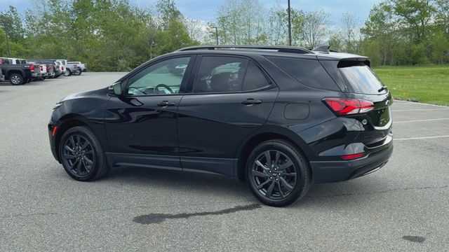 View vehicle photo 6