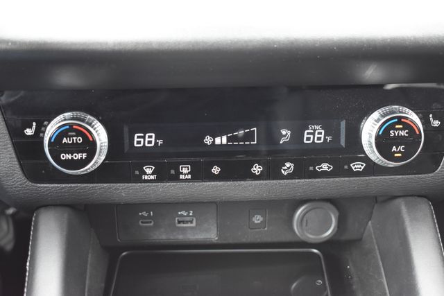 Used 2024 Mitsubishi Outlander SUV