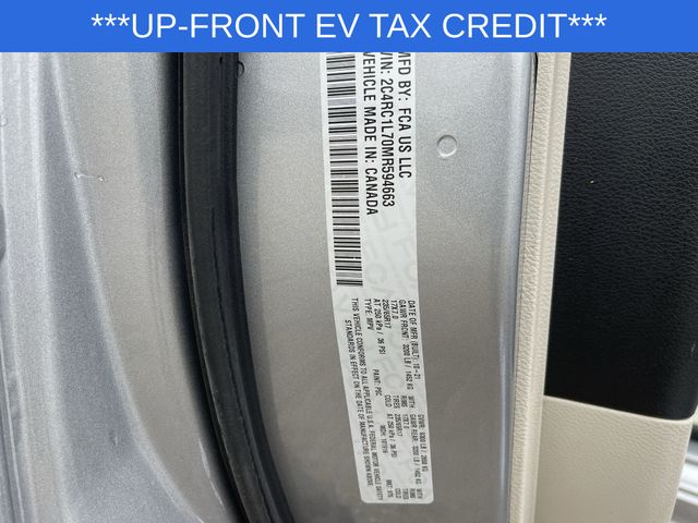 Used 2021 Chrysler Pacifica Hybrid For Sale in Livonia, MI