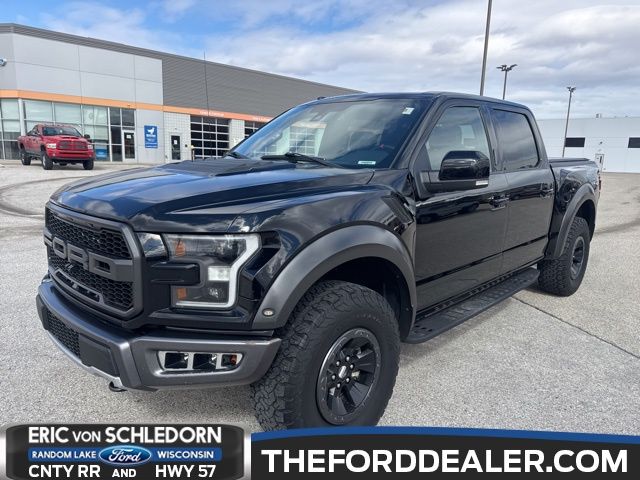 2018 Ford F-150 Raptor SuperCrew 4WD
