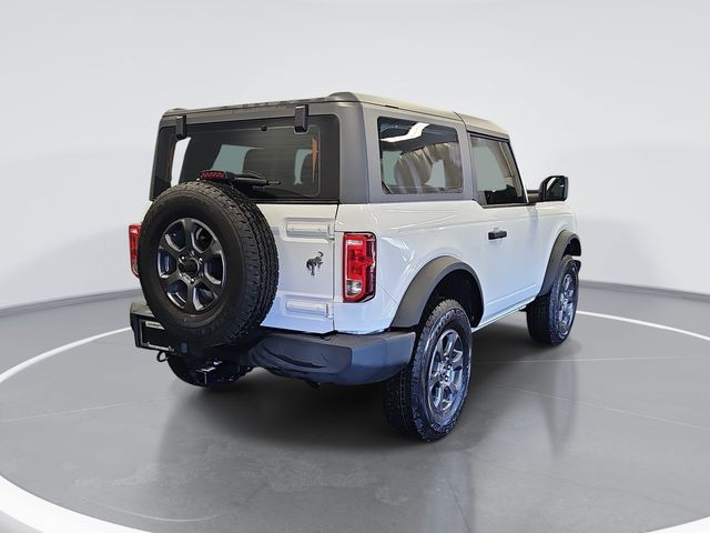 Used 2021 White Ford Base image 3