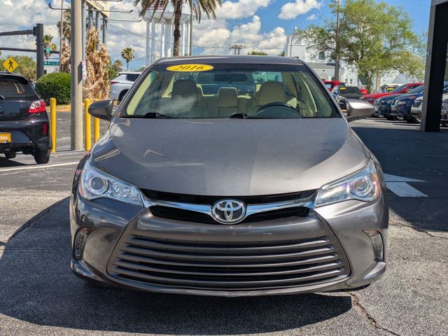 Used 2016 Toyota Camry XLE 4D Sedan