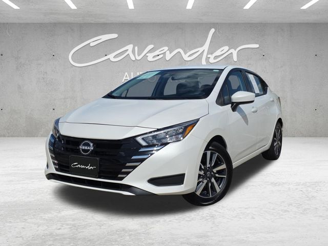 Aspen White Tricoat 2025 Nissan Versa Sedan Front-Wheel Drive Continuously Variable Transmission