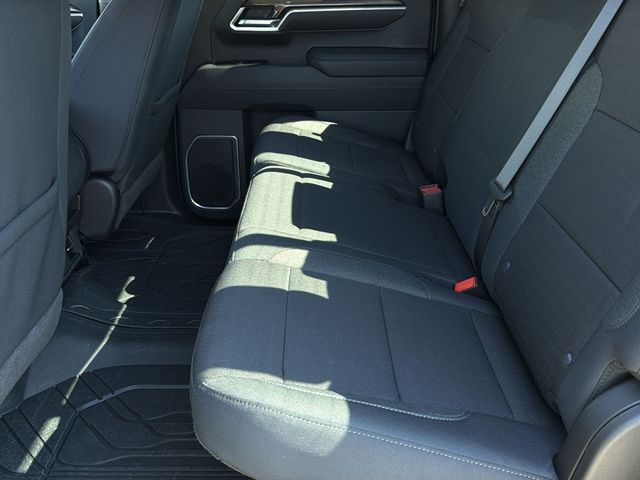 Used 2025 Black Chevrolet LT image 19