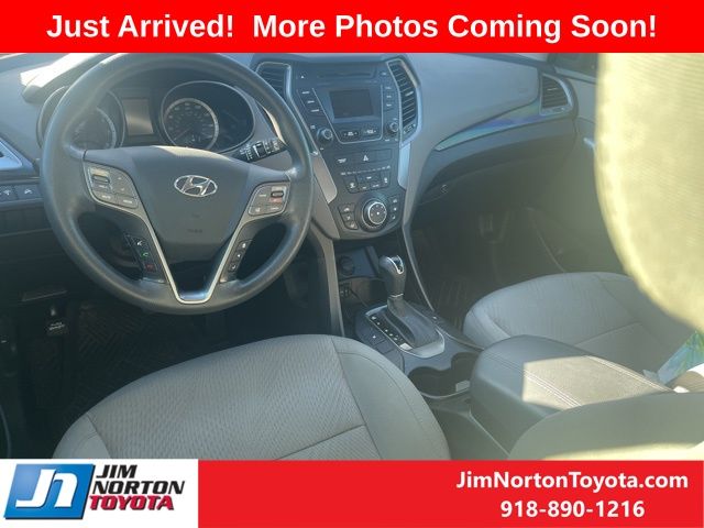 2016 Hyundai Santa Fe Sport 2.4 Base 11