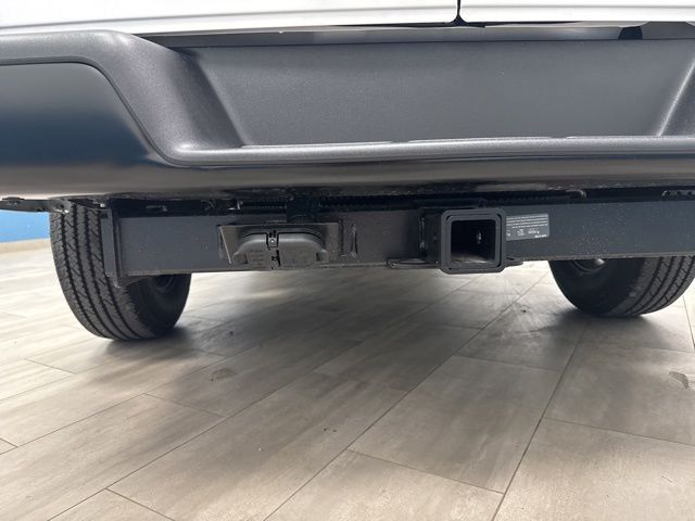New 2026 Summit White Chevrolet Work Van image 11