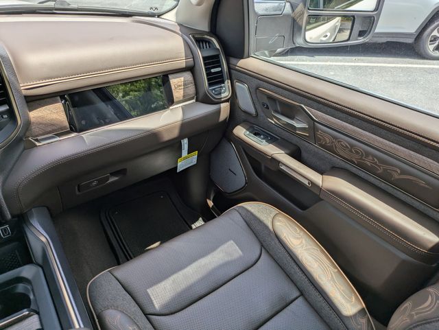 2026 Ram 1500 Limited Longhorn Crew Cab 4x4 5'7" Box
